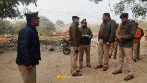 कानपुर14जनवरी*थाना पनकी गंगागंज भाग - 1 युवक की सिर कुचलकर की हत्या परिजनों ने दोस्तों पर हत्या की जताई आशंका कानपुर14जनवरी*थाना पनकी गंगागंज भाग - 1 युवक की सिर कुचलकर की हत्या परिजनों ने दोस्तों पर हत्या की जताई आशंका