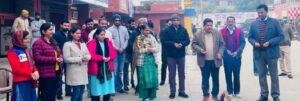 पंजाब14जनवरी*एसडीएम ने तहसीलदार व नायब तहसीलदारों ने लोहड़ी का त्योहार धूमधाम से मनाया पंजाब14जनवरी*एसडीएम ने तहसीलदार व नायब तहसीलदारों ने लोहड़ी का त्योहार धूमधाम से मनाया