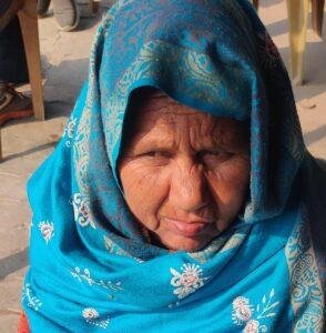 कानपुर17जनवरी2023*बेटा और बहु ने मां को जमकर पिटा शिकायत दर्ज कानपुर17जनवरी2023*बेटा और बहु ने मां को जमकर पिटा शिकायत दर्ज
