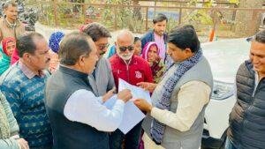 टोंक20जनवरी2023*कैबिनेट मंत्री, टोंक ज़िला प्रभारी के मार्फ़त राजस्थान के मुख्यमंत्री अशोक गहलोत जी के नाम ज्ञापन सौंपा। टोंक20जनवरी2023*कैबिनेट मंत्री, टोंक ज़िला प्रभारी के मार्फ़त राजस्थान के मुख्यमंत्री अशोक गहलोत जी के नाम ज्ञापन सौंपा।