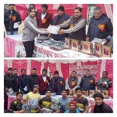 इटावा28जनवरी*नेहरू युवा केंद्र की जिला स्तरीय खेलकूद प्रतियोगिता सम्पन्न, वालीवाल मैच सारंगपुर जीती* इटावा28जनवरी*नेहरू युवा केंद्र की जिला स्तरीय खेलकूद प्रतियोगिता सम्पन्न, वालीवाल मैच सारंगपुर जीती*