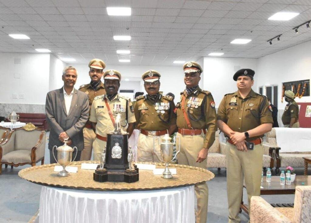 मुरादाबाद16फरवरी*डीएम ने पुलिस प्रशिक्षण महाविद्यालय के 55 वीं स्थापना दिवस पर आयोजित कार्यक्रम में प्रतिभाग किया।