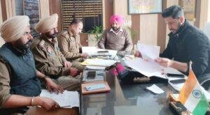 पंजाब08फरवरी*लूटपाट करने वालों व नशा तस्करों को किसी भी कीमत पर बख्शा नहीं जायेगा : डीएसपी सुखविंद्र सिंह बराड़ पंजाब08फरवरी*लूटपाट करने वालों व नशा तस्करों को किसी भी कीमत पर बख्शा नहीं जायेगा : डीएसपी सुखविंद्र सिंह बराड़