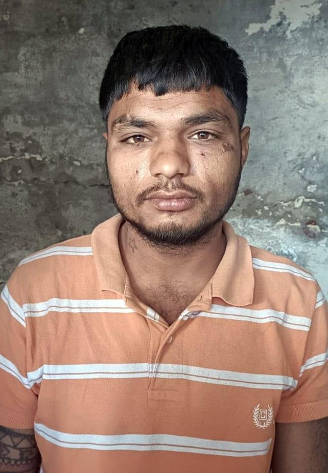 पंजाब 13 फरवरी *रेलवे पुलिस ने शराब मामले में भगौड़े को काबू किया पंजाब 13 फरवरी *रेलवे पुलिस ने शराब मामले में भगौड़े को काबू किया