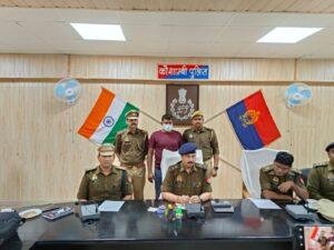 कौशाम्बी13फरवरी2023*पंजाब से कंटेनर में शराब लेकर चले चालक को कौशांबी पुलिस ने किया गिरफ्तार* कौशाम्बी13फरवरी2023*पंजाब से कंटेनर में शराब लेकर चले चालक को कौशांबी पुलिस ने किया गिरफ्तार*
