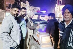 पंजाब15फरवरी*ट्रैफिक पुलिस ने रोंग पार्किंग में वाहन वार्क करने वालों के चालान काटे पंजाब15फरवरी*ट्रैफिक पुलिस ने रोंग पार्किंग में वाहन वार्क करने वालों के चालान काटे