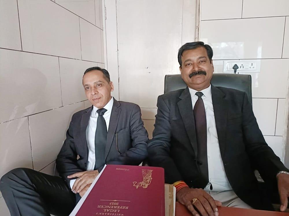 पंजाब18फरवरी*न्यायाधीश जसप्रीत कौर की अदालत चैक बाऊंस आरोपी गुरनाम सिंह को 2 वर्ष की कैद व हर्जाने की सजा सुनाई पंजाब18फरवरी*न्यायाधीश जसप्रीत कौर की अदालत चैक बाऊंस आरोपी गुरनाम सिंह को 2 वर्ष की कैद व हर्जाने की सजा सुनाई