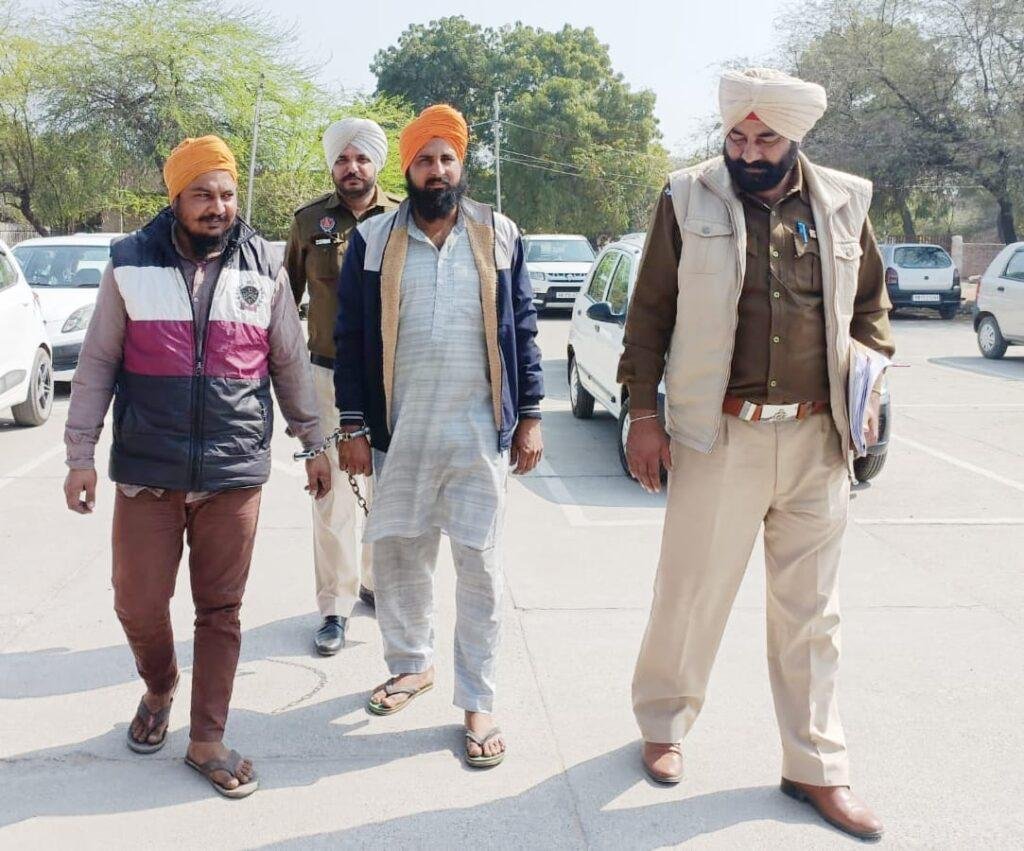 पंजाब23फरवरी*5 किलो पोस्त सहित ड्राईवर कंडक्टर काबू, पुलिस रिमांड पर पंजाब23फरवरी*5 किलो पोस्त सहित ड्राईवर कंडक्टर काबू, पुलिस रिमांड पर