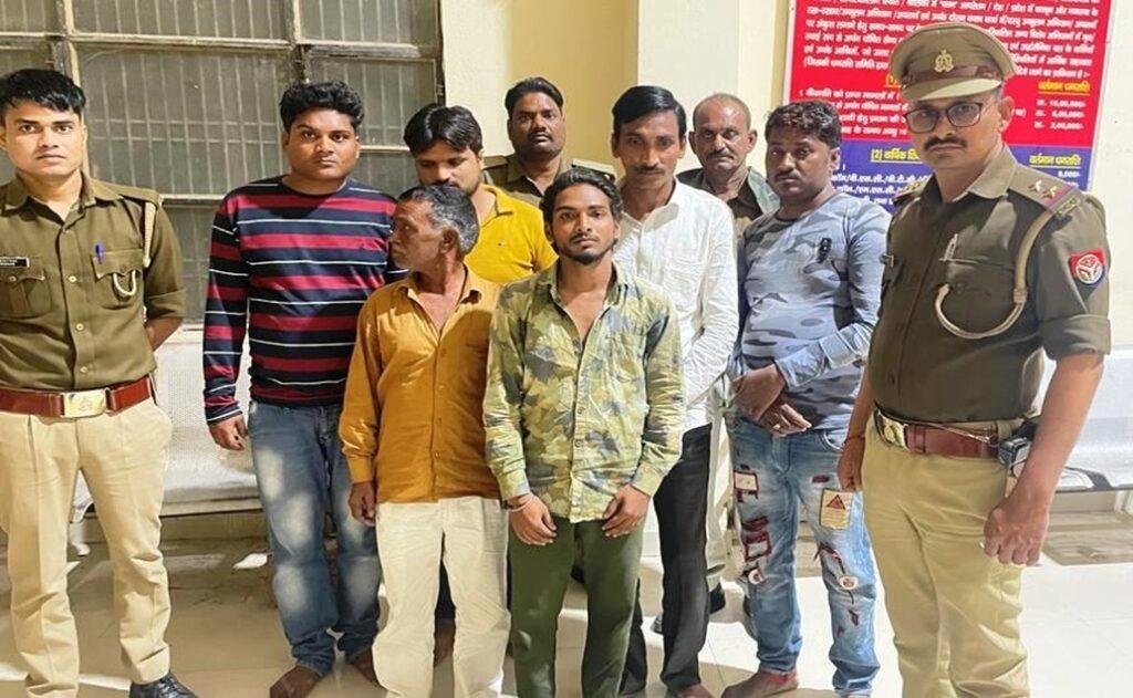 कानपुर25फरवरी*थाना बर्रा पुलिस ने पकड़ा जुआं कानपुर25फरवरी*थाना बर्रा पुलिस ने पकड़ा जुआं