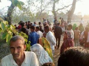 हरदोई 15 फरवरी* प्रेमी की मौत के बाद प्रेमिका ने उसी बाग में फांसी लगाकर दी जान, हरदोई 15 फरवरी* प्रेमी की मौत के बाद प्रेमिका ने उसी बाग में फांसी लगाकर दी जान,