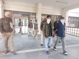 पंजाब02मार्च*नगर थाना 2 की पुलिस ने जमीन बेचने के नाम पर ठग्गी मारने वाले 3 आरोपी काबू, पुलिस रिमांड पर पंजाब02मार्च*नगर थाना 2 की पुलिस ने जमीन बेचने के नाम पर ठग्गी मारने वाले 3 आरोपी काबू, पुलिस रिमांड पर