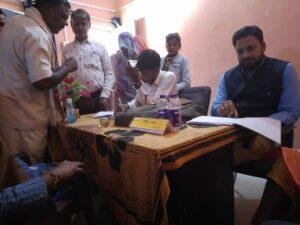 चित्रकूट05मार्च*जनपद में घरौनी अधिकार मिलने की बात सुन गांव कस्बों के निवासियों में दौड़ी खुशी की लहर। चित्रकूट05मार्च*जनपद में घरौनी अधिकार मिलने की बात सुन गांव कस्बों के निवासियों में दौड़ी खुशी की लहर।