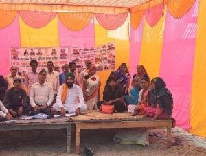 हरदोई 19 मार्च*आवासों को लेकर खिलवाड़ करने वाले अधिकारियों पर कार्यवाही की मांग हरदोई 19 मार्च*आवासों को लेकर खिलवाड़ करने वाले अधिकारियों पर कार्यवाही की मांग