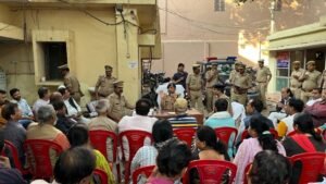 कानपुर नगर 21 मार्च *कमिश्नर एवं पुलिस कमिश्नर ने त्योहारों के मद्देनजर पीस कमेटी की बैठक की।