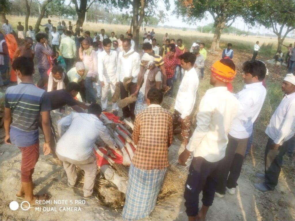 कौशांबी 24 मार्च*संदिग्ध परिस्थितियों में विवाहिता की मौत*