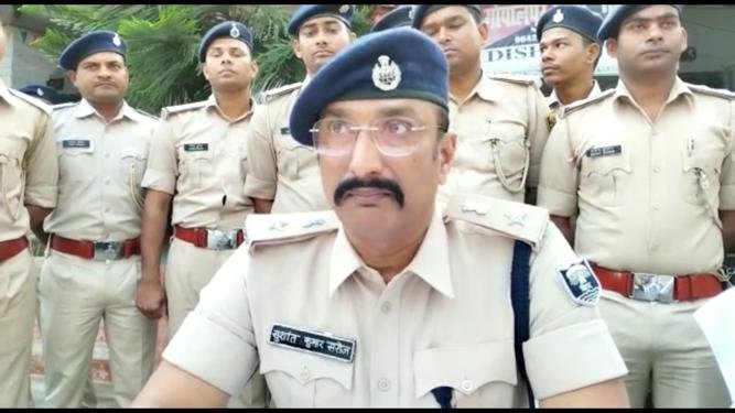 भागलपुर27मार्च*Navgachia: एक साथ तीन लूट की घटनाओं को अंजाम देकर भाग रहे दो अपराधी हुए गिरफ्तार, अन्य की तलाश जारी