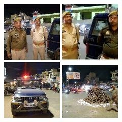 मथुरा 06 मार्च*  जमुनापार लक्ष्मी नगर क्षेत्र मथुरा में होली की तैयारी बड़े जोर शोर से चल रही है मथुरा 06 मार्च*  जमुनापार लक्ष्मी नगर क्षेत्र मथुरा में होली की तैयारी बड़े जोर शोर से चल रही है
