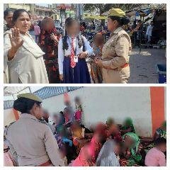 चित्रकूट10मार्च*एण्टी रोमियों टीमों द्वारा भ्रमण कर महिलाओं/बालिकाओं को जागरुक किया* चित्रकूट10मार्च*एण्टी रोमियों टीमों द्वारा भ्रमण कर महिलाओं/बालिकाओं को जागरुक किया*