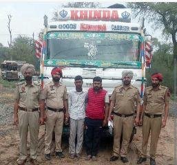 अबोहर 27 मार्च* 250 ग्राम अफीम सहित ड्राईवर व कंडक्टर को जेल भेजा। अबोहर 27 मार्च* 250 ग्राम अफीम सहित ड्राईवर व कंडक्टर को जेल भेजा।