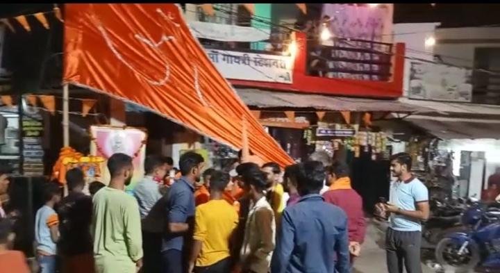 कानपुर 31 मार्च* अन्तरराष्ट्रीय हिन्दू परिषद राष्ट्रीय बजरंगदल और रामनवमी महोत्सव समति के नेतृत मे निकली गई। कानपुर 31 मार्च* अन्तरराष्ट्रीय हिन्दू परिषद राष्ट्रीय बजरंगदल और रामनवमी महोत्सव समति के नेतृत मे निकली गई।