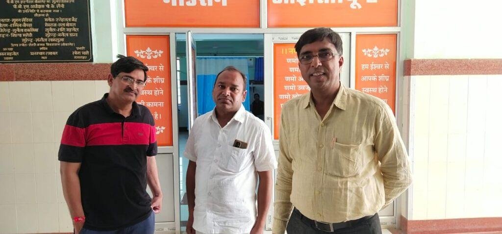 बीकानेर03अप्रैल*जिला बनाओ अभियान समिति संभागीय आयुक्त बीकानेर कलेक्टर से वार्ता के लिए हुए रवाना बीकानेर03अप्रैल*जिला बनाओ अभियान समिति संभागीय आयुक्त बीकानेर कलेक्टर से वार्ता के लिए हुए रवाना