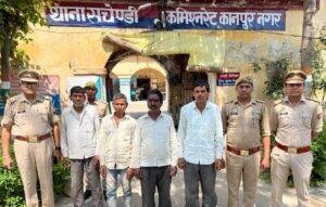 कानपुर नगर 3 मार्च*सचेंडी पुलिस ने अलग अलग मुकदमों में फरार चार वारंटी को किया गिरफ्तार* कानपुर नगर 3 मार्च*सचेंडी पुलिस ने अलग अलग मुकदमों में फरार चार वारंटी को किया गिरफ्तार*
