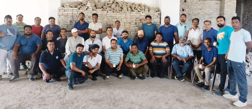 पंजाब08अप्रैल*दिव्य ज्योति जागृति संस्था ने किया चाय नाश्ते का प्रबंध पंजाब08अप्रैल*दिव्य ज्योति जागृति संस्था ने किया चाय नाश्ते का प्रबंध