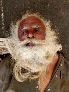 पंजाब10अप्रैल*बेसुध हालत में बुजुर्ग मिला, सिविल अस्पताल में भर्ती करवाया