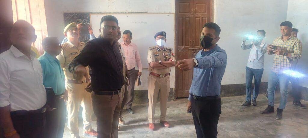 कानपुर15अप्रैल*नगरीय निकाय चुनाव के मद्देनजर डीएम व पुलिस कमिश्नर ने किया तहसील घाटमपुर का स्थलीय निरीक्षण। कानपुर15अप्रैल*नगरीय निकाय चुनाव के मद्देनजर डीएम व पुलिस कमिश्नर ने किया तहसील घाटमपुर का स्थलीय निरीक्षण।