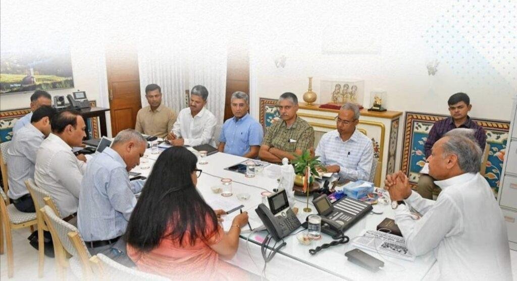 जयपुर16अप्रैल*आपराधिक गतिविधियों पर अंकुश के लिए पुलिस करे प्रभावी एवं त्वरित कार्रवाई- मुख्यमंत्री श्री अशोक गहलोत जयपुर16अप्रैल*आपराधिक गतिविधियों पर अंकुश के लिए पुलिस करे प्रभावी एवं त्वरित कार्रवाई- मुख्यमंत्री श्री अशोक गहलोत