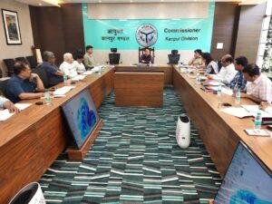 कानपुर18अप्रैल*प्रथम मण्डलीय सड़क सुरक्षा समिति की बैठक सम्पन्न हुयी।