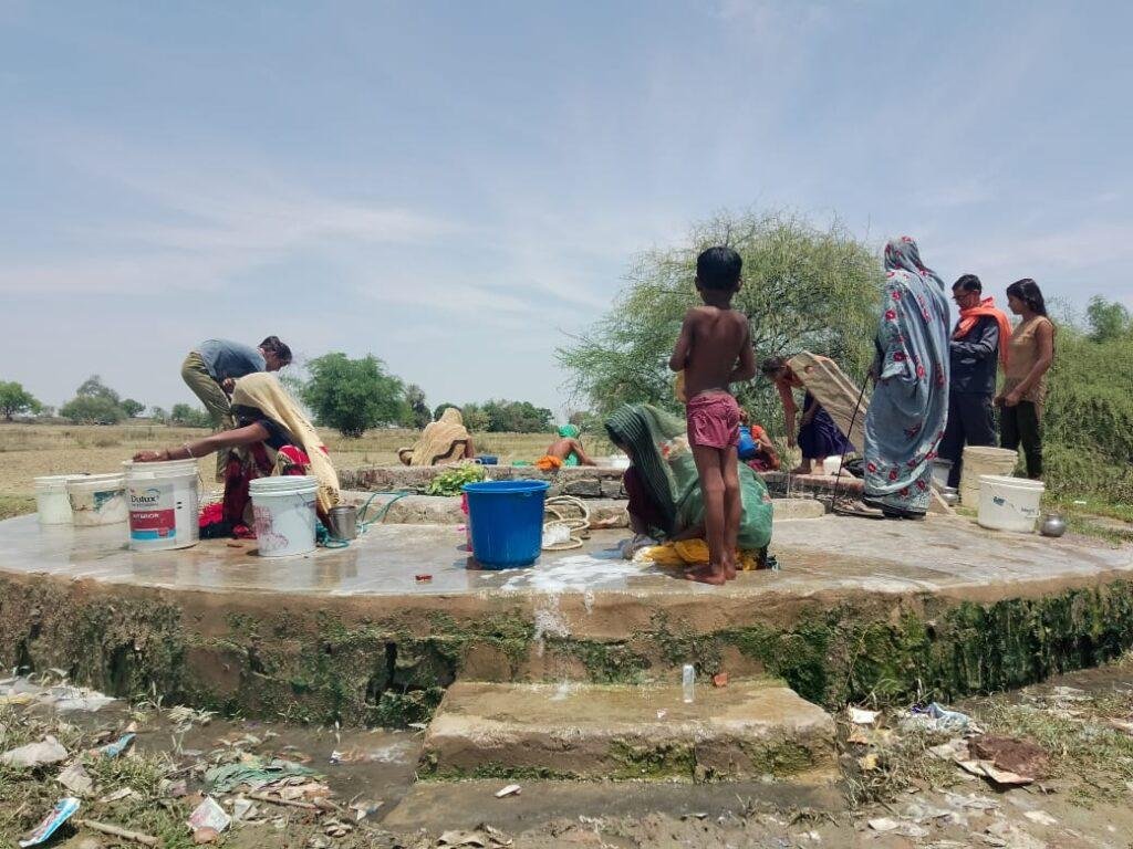 चित्रकूट 27 अप्रैल* शासन प्रशासन के आंकड़ों से जमीनी सच्चाई कोसों दूर,