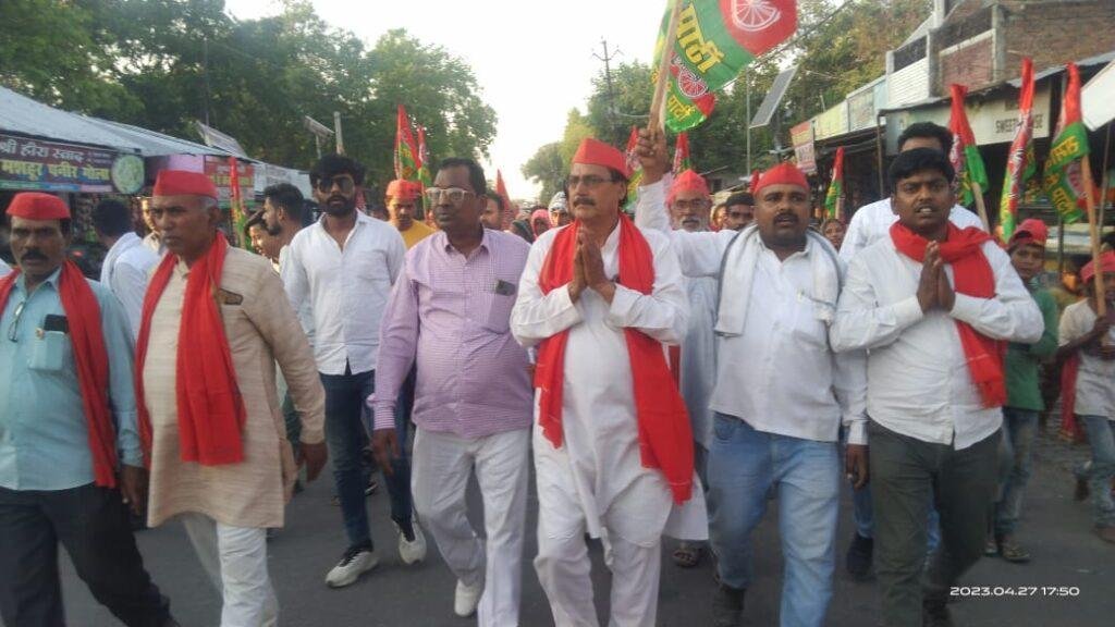 रायबरेली30अप्रैल*सपा प्रत्याशी शोभनाथ वैश्य को हर वर्ग का मिल रहा समर्थन