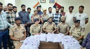 पंजाब 12 अप्रैल* फाजिल्का पुलिस को मिली बड़ी सफलता। पंजाब 12 अप्रैल* फाजिल्का पुलिस को मिली बड़ी सफलता।