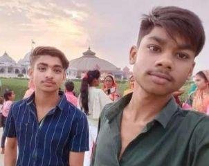 कौशाम्बी 13 अप्रैल* पेड़ से टकराई स्कूटी, दो की मौत एक गंभीर। कौशाम्बी 13 अप्रैल* पेड़ से टकराई स्कूटी, दो की मौत एक गंभीर।