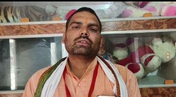 औरैया 21 अप्रैल* शोभायात्रा में कोई नहीं लाएगा अस्त्र-शस्त्र पंडित ब्रजकिशोर