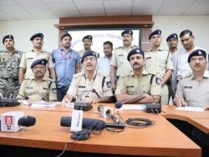 ग्वालियर02मई23*थाना माधौगंज पुलिस ने किया ब्लाइंड मर्डर का खुलासा* ग्वालियर02मई23*थाना माधौगंज पुलिस ने किया ब्लाइंड मर्डर का खुलासा*