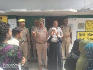 कौशांबी 4 मई 2023*वोटरों को बैलट पेपर के बारे में दी जानकारी*