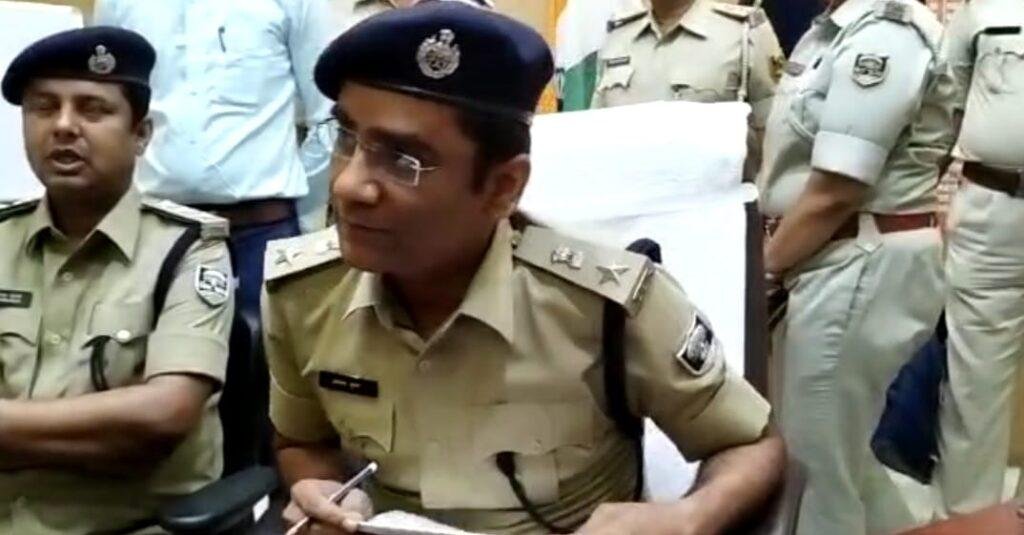 भागलपुर13.05.2023*गंभीर अपराध शीर्ष कांड में फिरार चल रहे वांछित अभियुक्तों की गिरफ्तारी।