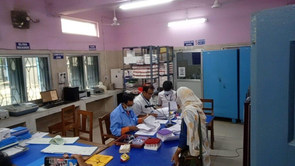 भागलपुर 15 मई 2023 *विभिन्न मुद्दों की जांच और निरीक्षण करने के लिए तीन सदस्यीय केंद्रीय प्रतिनिधिमंडल दिनहाटा उप जिला अस्पताल आया था।