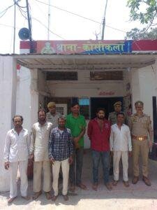 मथुरा18मई2023*डग्गामार वाहनों के खिलाफ चलाये गये अभियान के अन्तर्गत कुल 06 अभियुक्तगण को गिरफ्तार किया। मथुरा18मई2023*डग्गामार वाहनों के खिलाफ चलाये गये अभियान के अन्तर्गत कुल 06 अभियुक्तगण को गिरफ्तार किया।