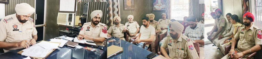 पंजाब26मई2023*नशा तस्करों, असामाजिक तत्वों तथा लूटपाट करने वालों के खिलाफ सख्त कार्यवाई की जायेगी : थाना प्रभारी गुरचरण सिंह पंजाब26मई2023*नशा तस्करों, असामाजिक तत्वों तथा लूटपाट करने वालों के खिलाफ सख्त कार्यवाई की जायेगी : थाना प्रभारी गुरचरण सिंह