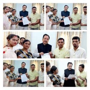 हल्द्वानी 16 मई* विद्यालयों के पाठ्यक्रम से औ से औरत शब्द हटाने के लिए हल्द्वानी 16 मई* विद्यालयों के पाठ्यक्रम से औ से औरत शब्द हटाने के लिए