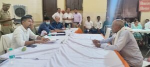 कानपुर03जून2023*बालभवन के सभागार में आयोजित सम्पूर्ण समाधान दिवस आयोजित हुआ।