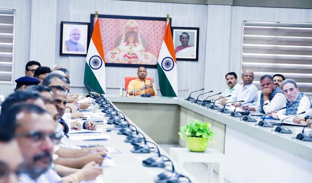 लखनऊ07जून2023*IGRS में पहुंचने बाले शिकायतकर्ता, सबकी सुनवाई की जाये-मुख्यमंत्री। लखनऊ07जून2023*IGRS में पहुंचने बाले शिकायतकर्ता, सबकी सुनवाई की जाये-मुख्यमंत्री।