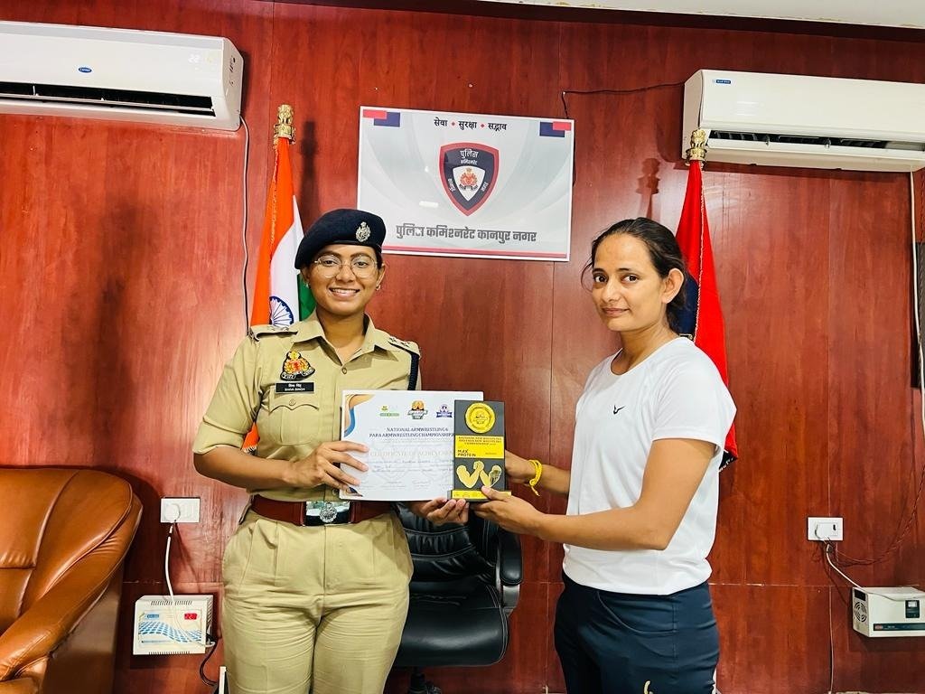 कानपुर07जून2023*60 किलो भार उठाकर कुमकुम चौथे स्थान पर*