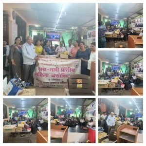 भागलपुर09जून2023*मानव सेवा वृद्धा आश्रम मे,फल ,गाउन , बिस्किट,गुड़ आदि का वितरण किया गया।