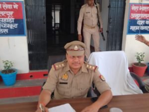 चित्रकूट10जून2023*पहाड़ी थाना प्रभारी ने गुण्डा गर्दी करने वाले 07 के विरुद्ध मिनी गुण्डा की कार्यवाही की*