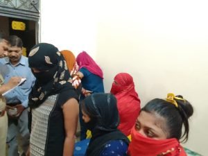 कानपुर10जून2023*रावतपुर में पकड़ा गया सेक्स रैकेटआधा दर्जन महिला, पुरुष गिरफ्तार*