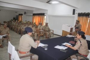चित्रकूट12जून2023*पुलिस अधीक्षक की अध्यक्षता में महिला बीट आरक्षियों को महिला बीट सुदृढ़ीकरण के सम्बन्ध प्रशिक्षण प्रदान किया गया*